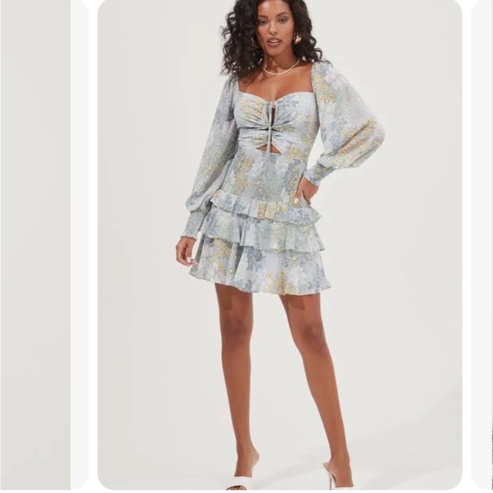 ASTR the Label Marietta Floral Smocked Dress Size M